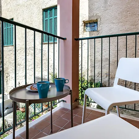 Apartment Hostdomus - Outdoor 1